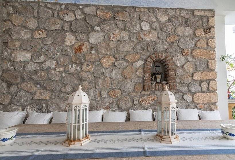 Villa Sealia Elegantseasidein Spetses