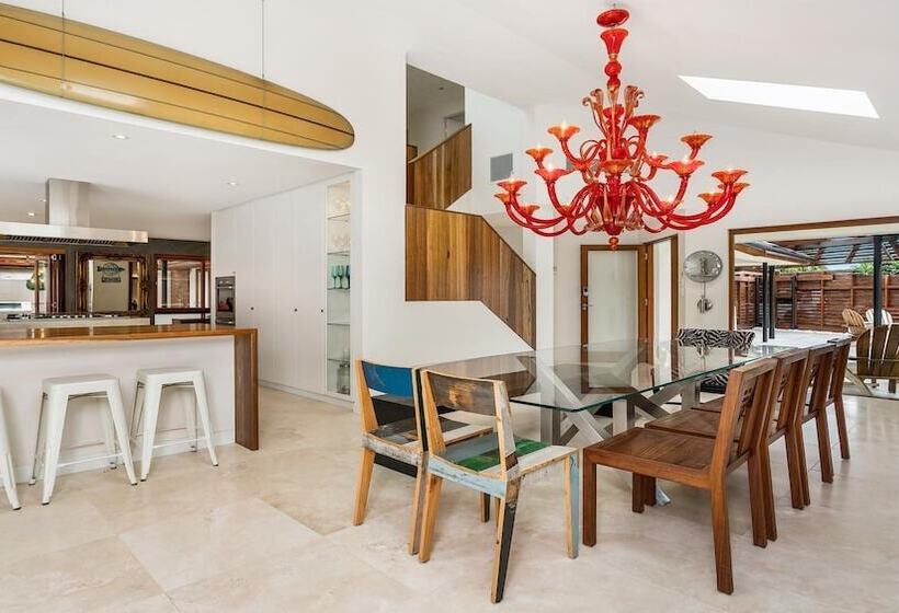 Your Luxury Escape   Onecoral