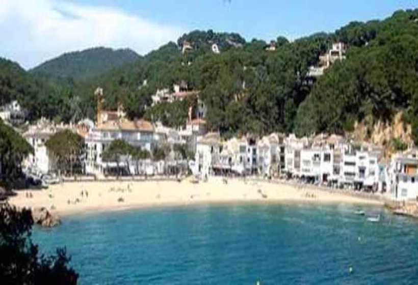 104678 Villa In Tamariu