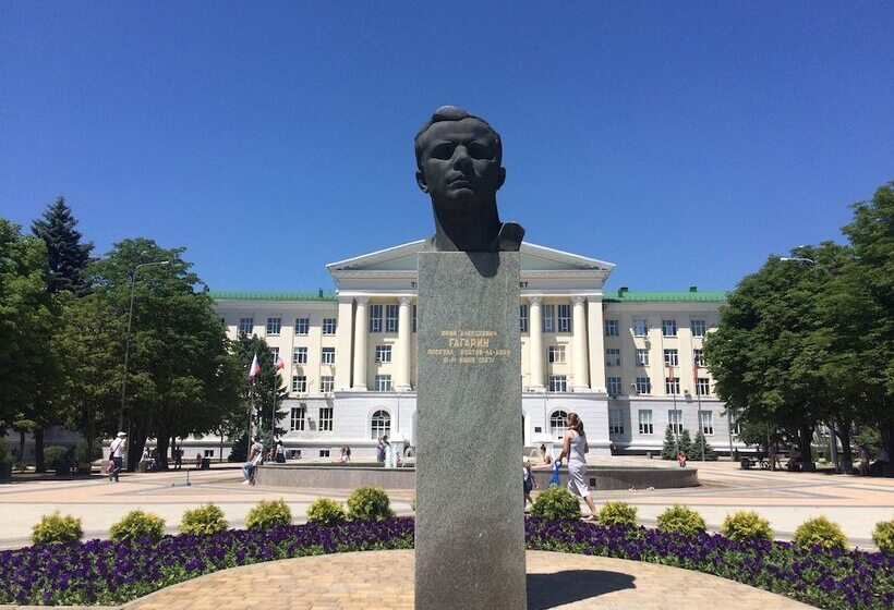 1st Man In Space Apartments