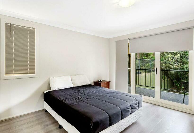 Alida Close 1 Lagoons Estate