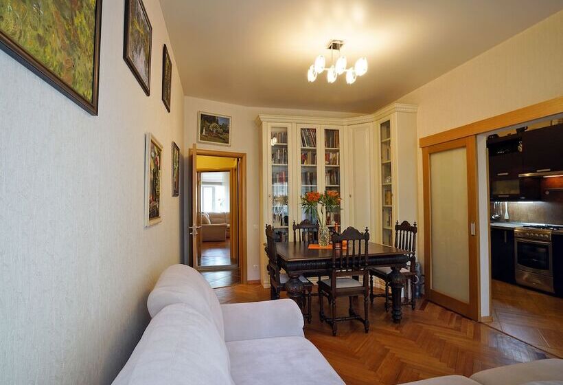 Apartament Chkalovskaya