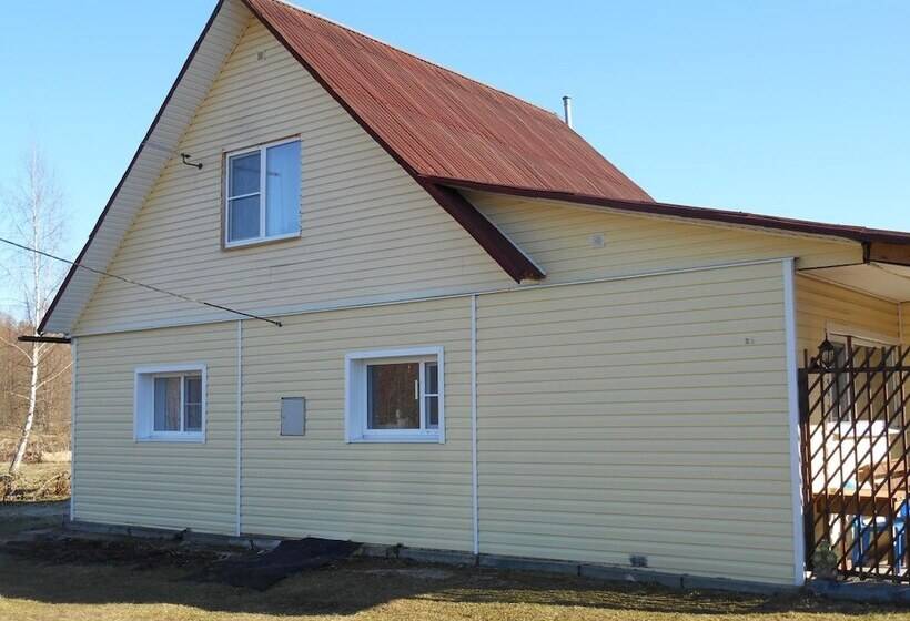 تختخواب و صبحانه Guest House Bereza