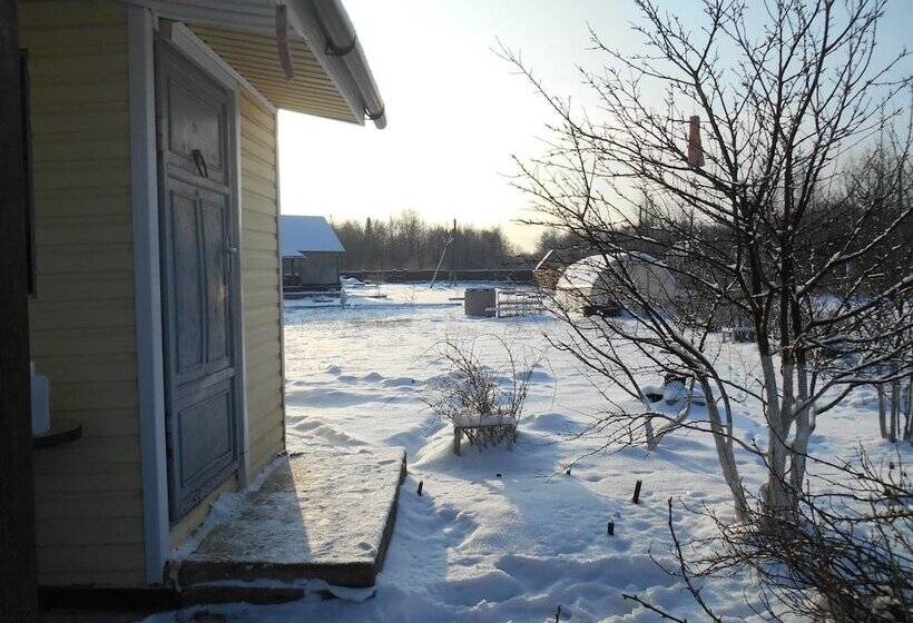 تختخواب و صبحانه Guest House Bereza