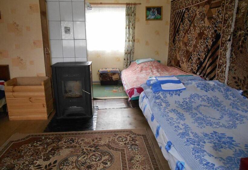 تختخواب و صبحانه Guest House Bereza