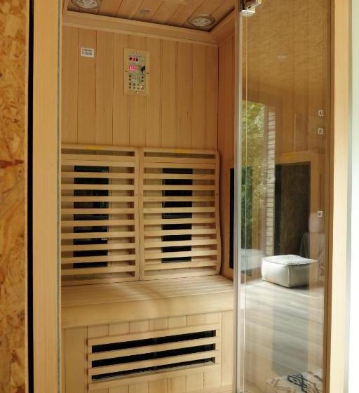 ベッドアンドブレックファースト La Fresnaie : Chambres ,table D'hôtes & Spa