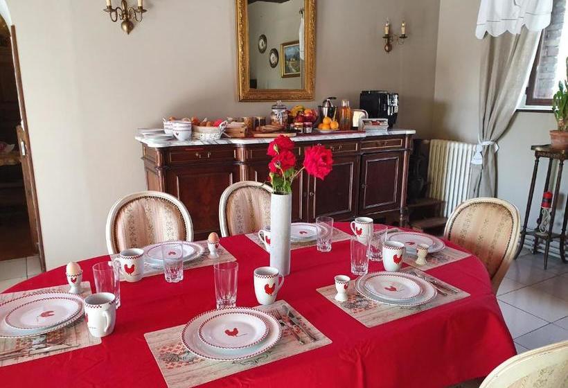 ベッドアンドブレックファースト La Fresnaie : Chambres ,table D'hôtes & Spa