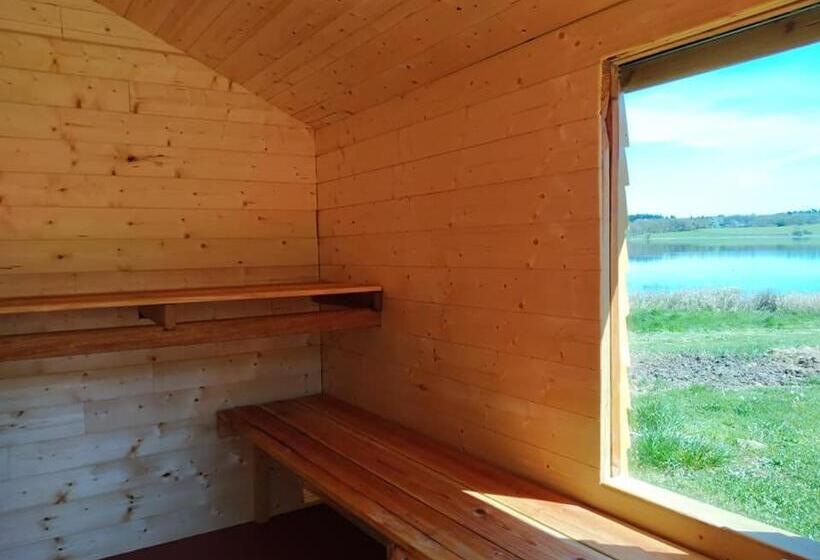 Bed and Breakfast La Tribu De Lavaud