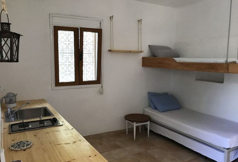 Farm House In Bio Orange Plantation