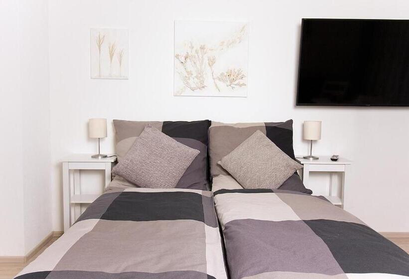 Ferienwohnungen Beckendorf Schiller