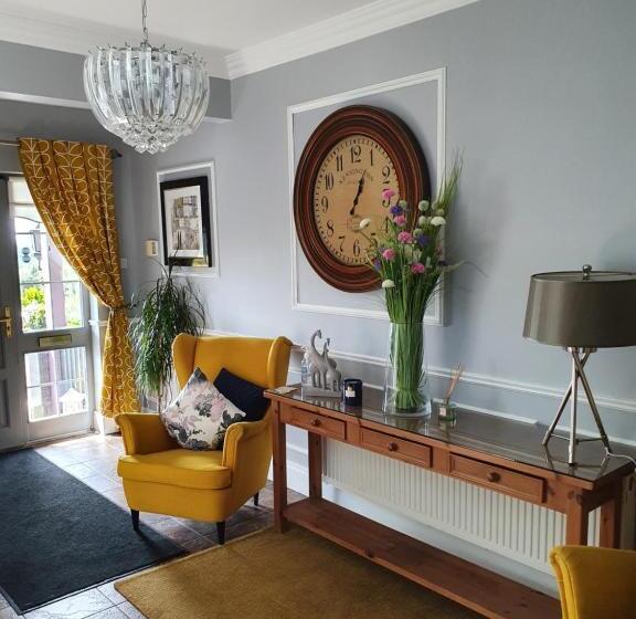Highfield House Bed And Breakfast Collinstown