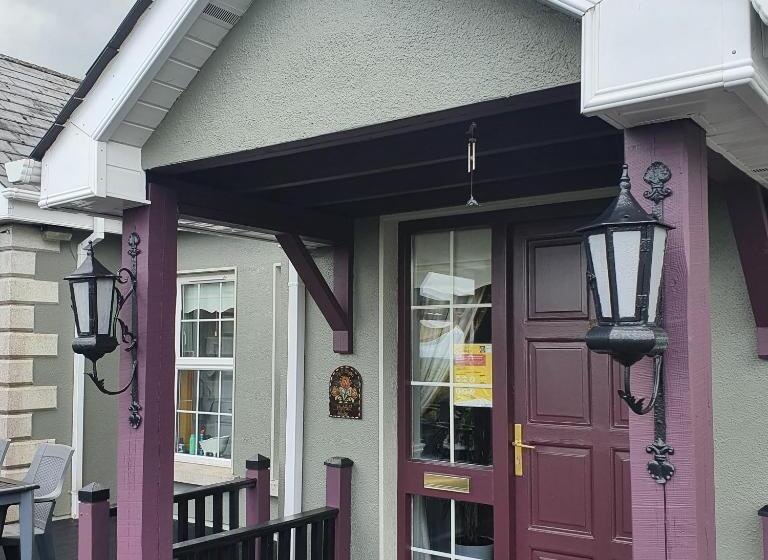 Highfield House Bed And Breakfast Collinstown