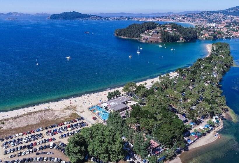 هتل Camping Bayona Playa