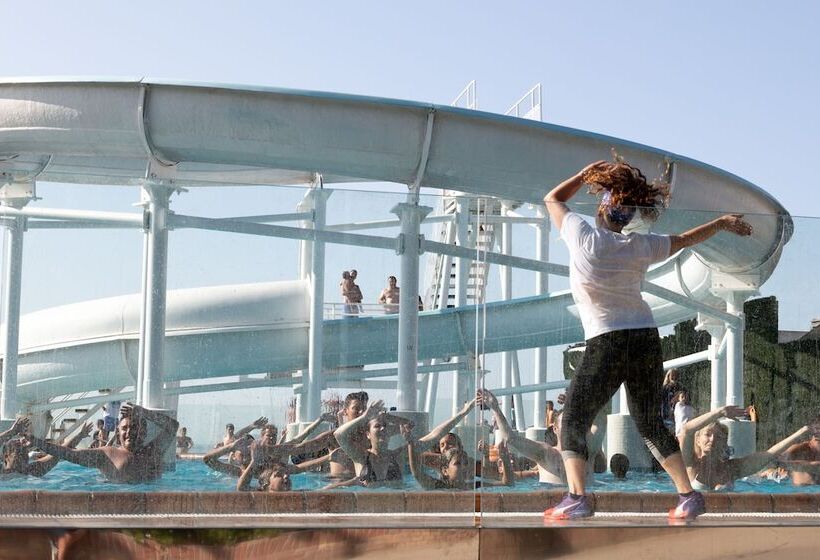 هتل Camping Bayona Playa