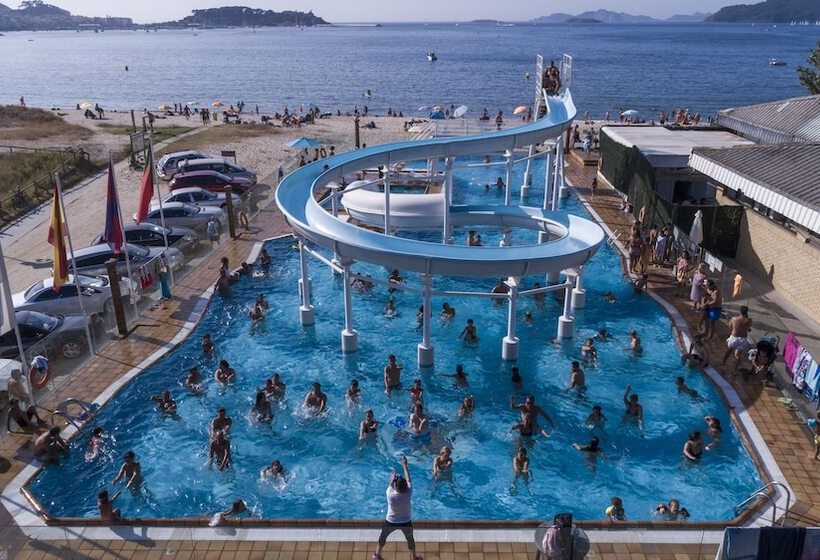 هتل Camping Bayona Playa