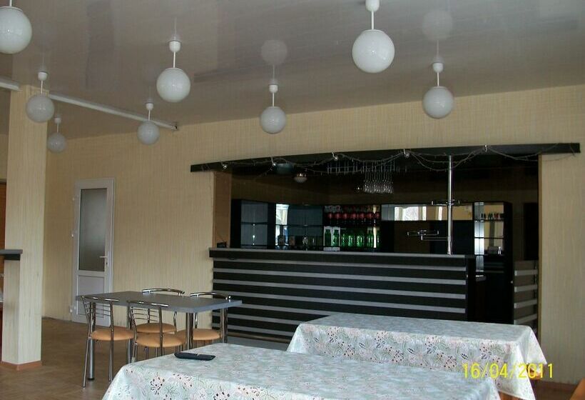 فندق Turbaza Serebryany Klyuch