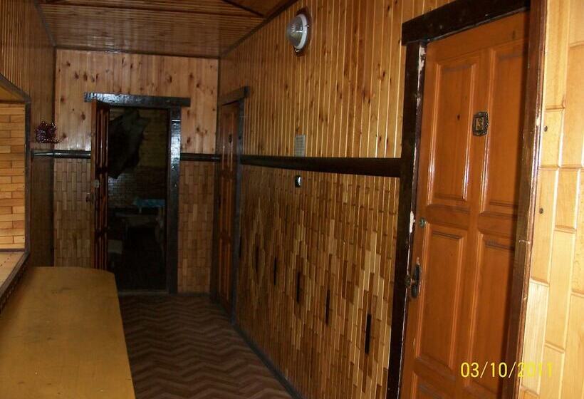 فندق Turbaza Serebryany Klyuch