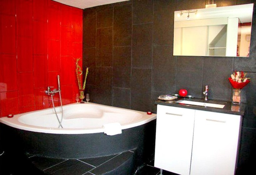 Charming House In Santa Eulalia Perfect For 18 Guests