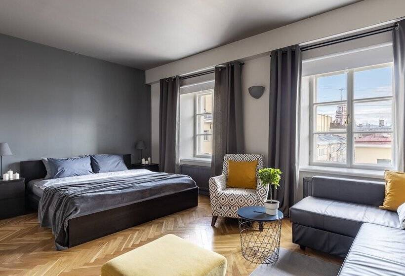 Little Italy Apartment 140m2