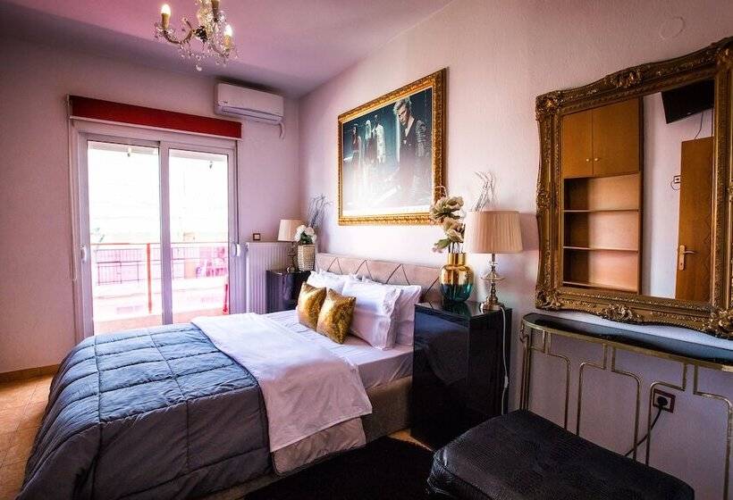 Luxury Suites   Free Parking