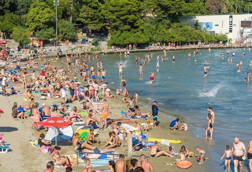 پانسیون Best Location Rooms