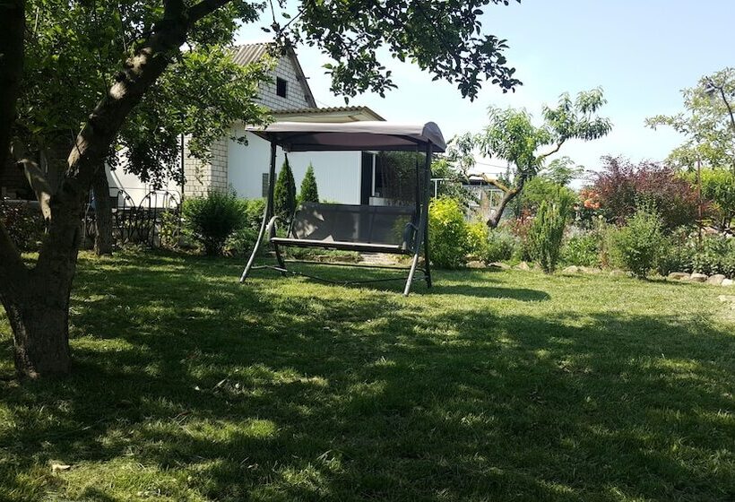 بنسيون Flowering Garden