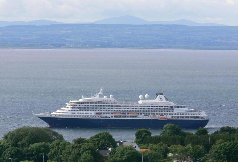 膳宿费 Templeview Lodge