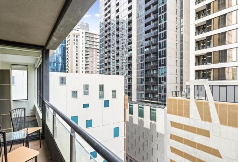 Readyset Apartments On Kavanagh