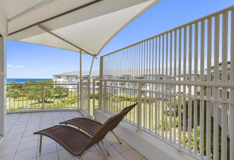 Resort On The Beach 4302 With Resort Pool