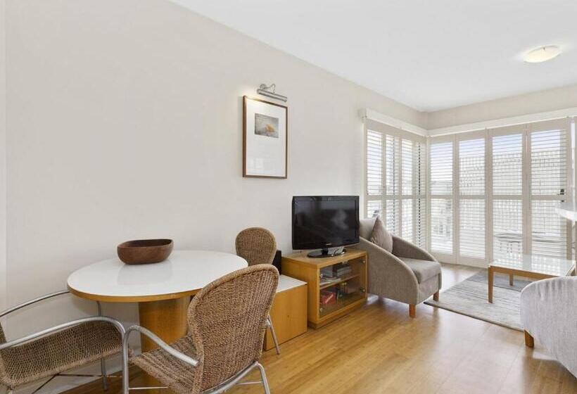 Resort On The Beach 4302 With Resort Pool