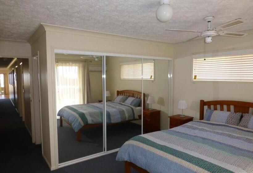 Saint Bernadine Kingscliff