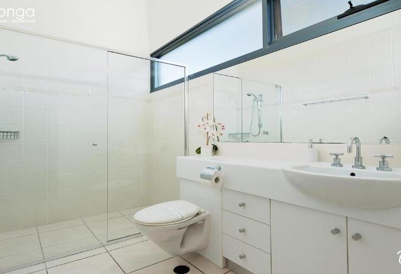 Soldiers Point Road, Kooyonga, 3, 211