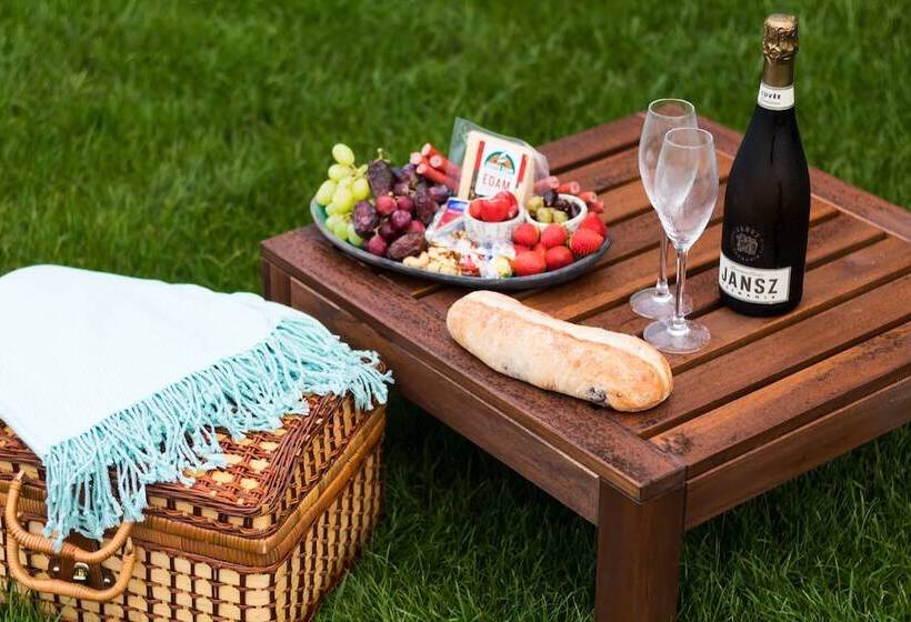 Ulverstone Waterfront Apartments