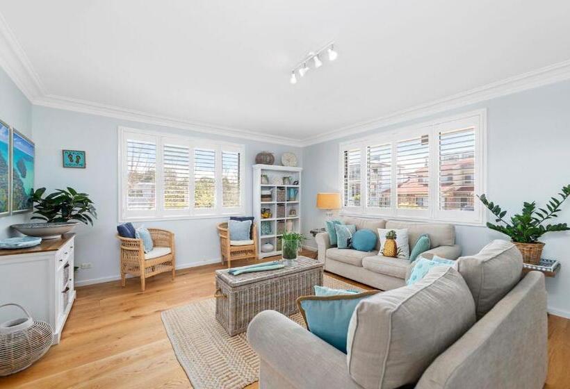 Waterfront At Sunset Boulevard 26 Sunset Boulevard