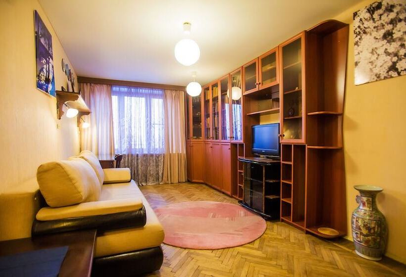 Ag Apartment Basseynaya 53