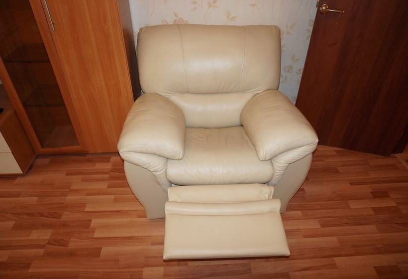 Apartaments Rf88 On Narodnogo Opolchenia 10