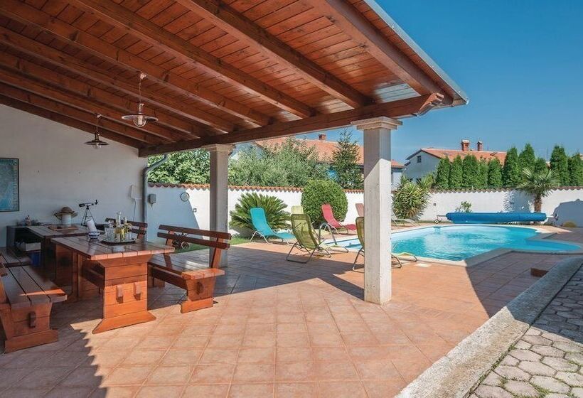 Apartments Biserka 1495