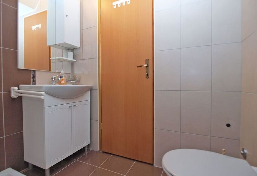 Apartments Elvis 1299