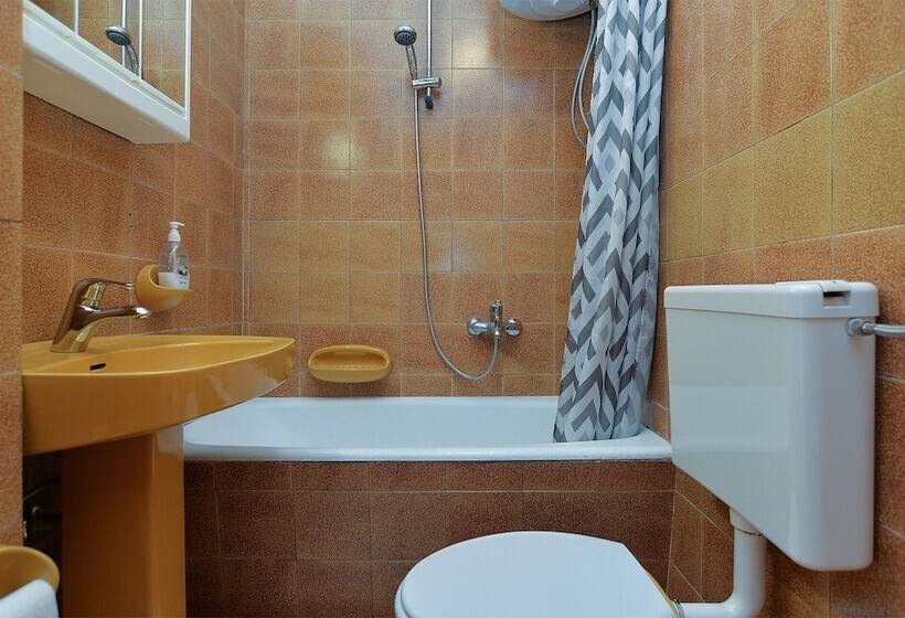 Apartments Jadranka 612