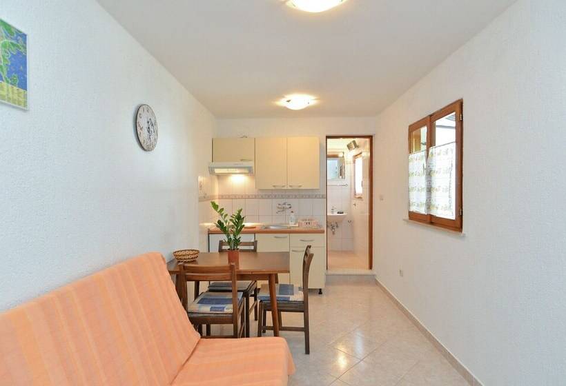 Apartments Jenny 518