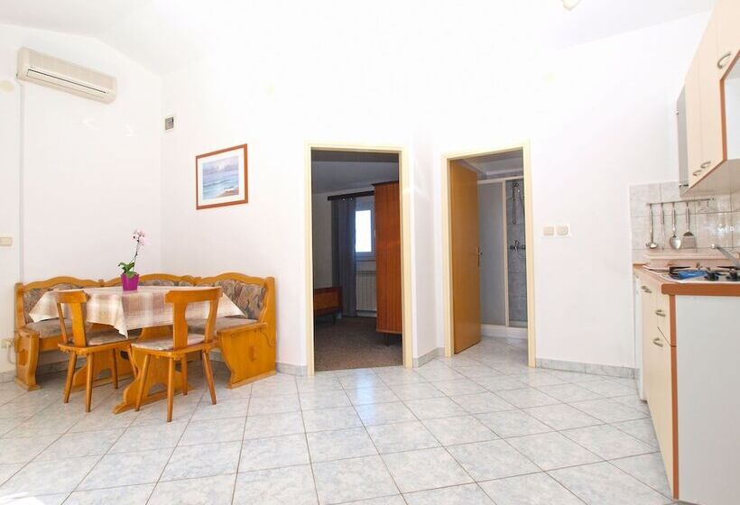 Apartments Jozefina 1261