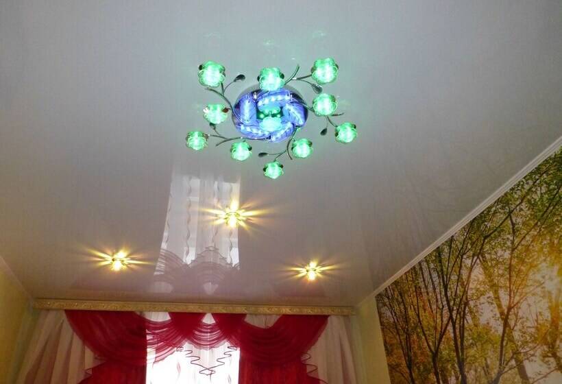 Apartments On Tolstogo 1