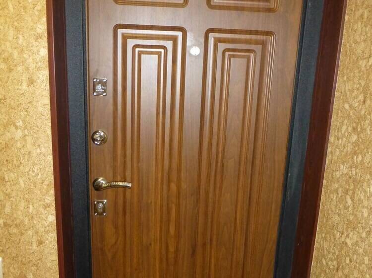 Apartments On Tolstogo 1