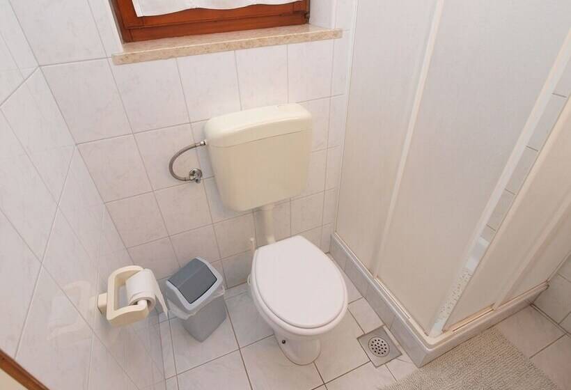 Apartments Rabac 981