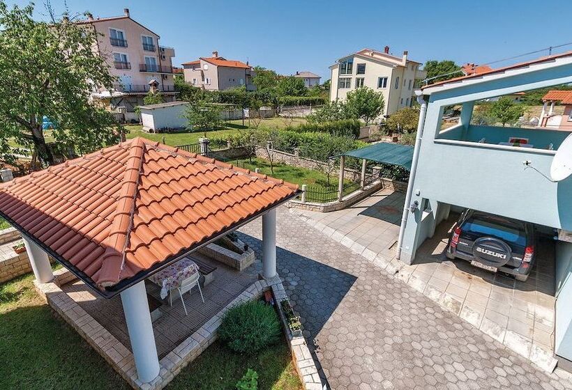 Apartments Tanja 100