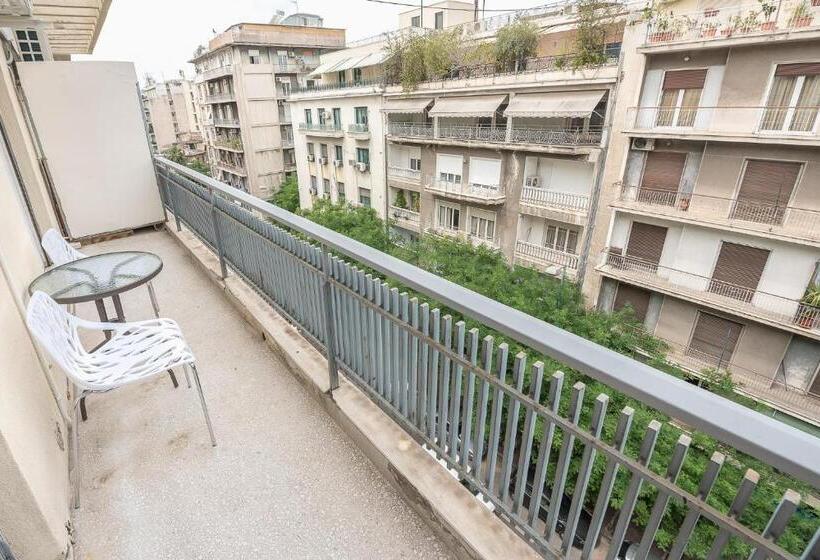 Athens Crown Paradise Apartments