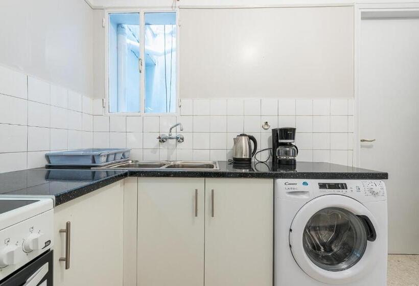 Athens Crown Paradise Apartments