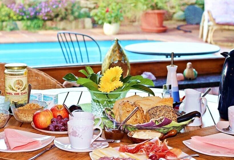 مبيت وإفطار Chalet Rec Dels Noguers