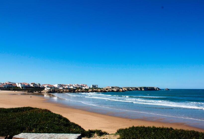 Friendly Peniche Apartment