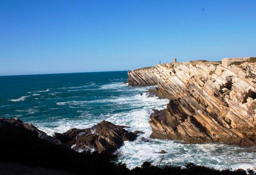 Friendly Peniche Apartment